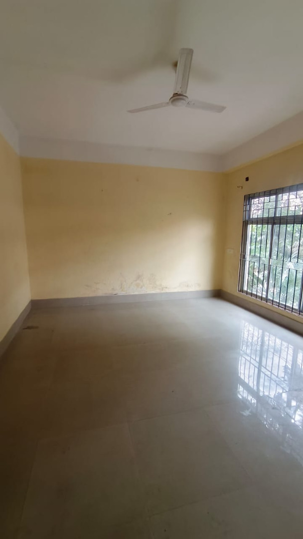 Unfurnished 3bhk in six mile, Juripar Path, Barbari Village, Guwahati, Assam, India for Rent